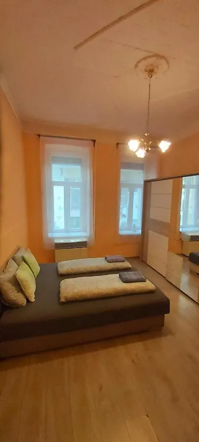 Attila Apartman Apartamento Budapeste