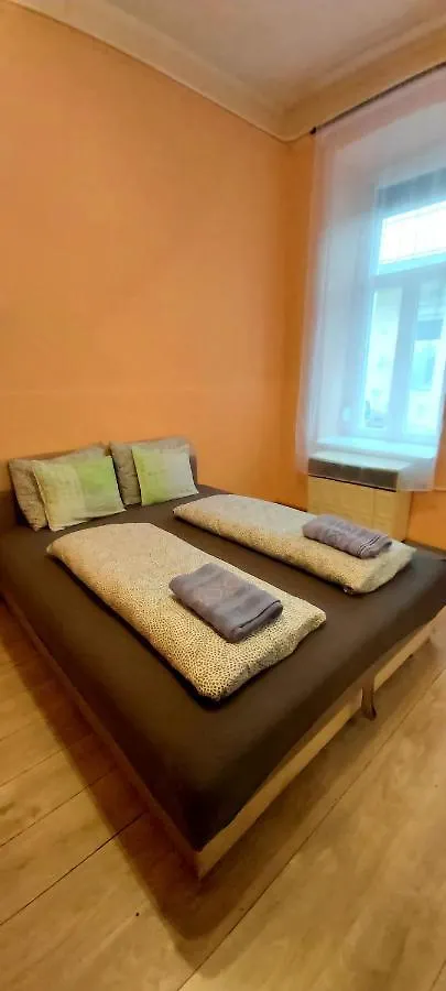 Attila Apartman Apartamento Budapeste 0*,  Hungria